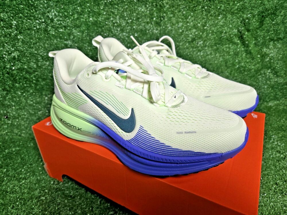 Nike Vomero 18 White Volt Tint HM6803-111 Men's 10 NEW OG Box No Lid